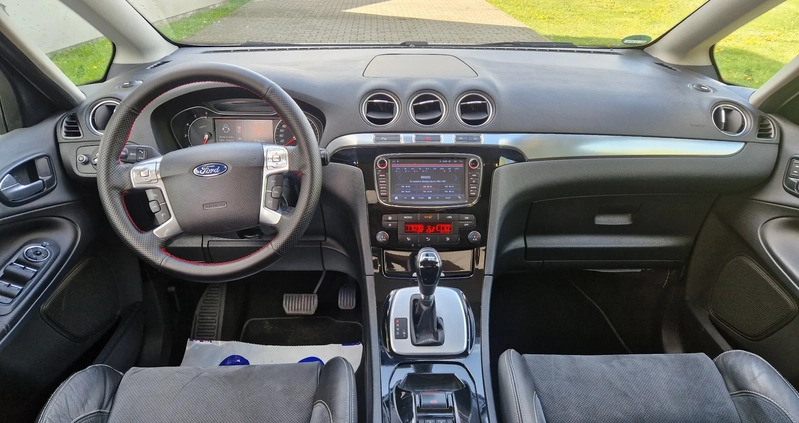 Ford S-Max cena 33900 przebieg: 232000, rok produkcji 2012 z Gniezno małe 232